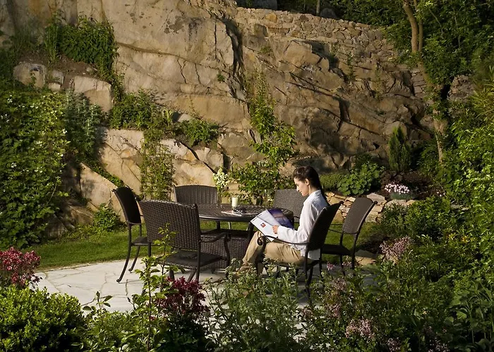 Landgasthof Zur Schoenen Wienerin 3* מרבאך אן דר דונאו