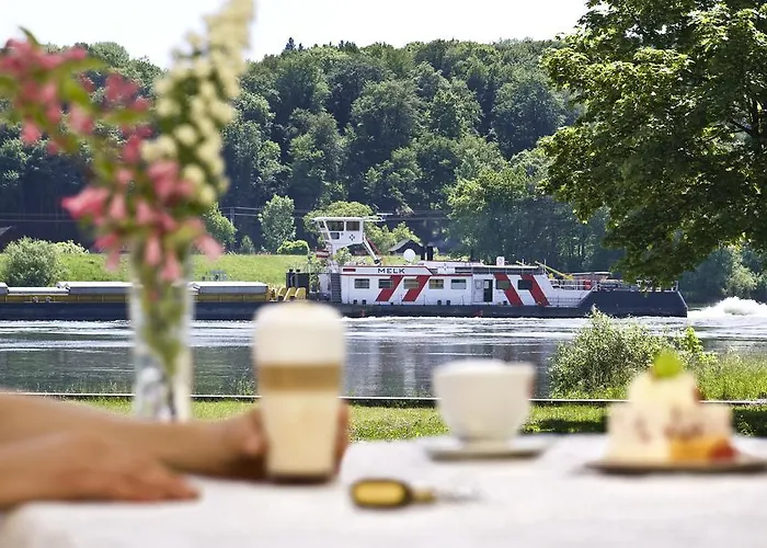 Hotell Landgasthof Zur Schoenen Wienerin